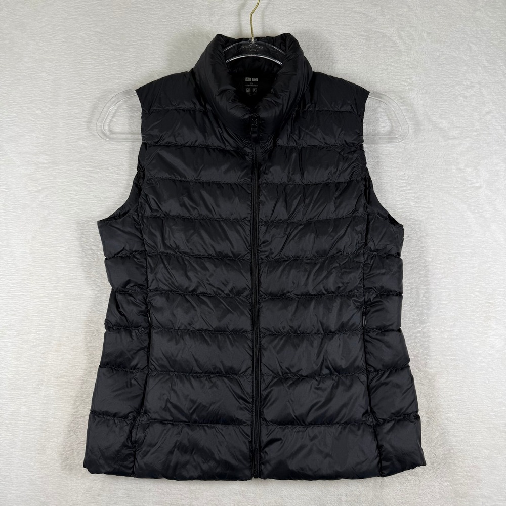 Uniqlo Ultra Light Down Vest XS Black Full Zip Puffer Water Repellent
